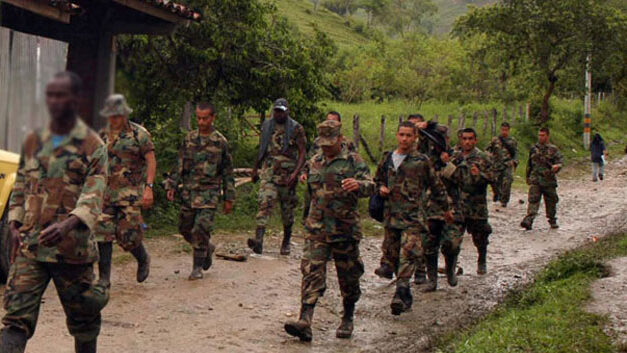 Santos condemns ‘vile murders’ of police in south and southwest Colombia