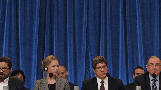 New round of peace talks begin after weeks of turmoil