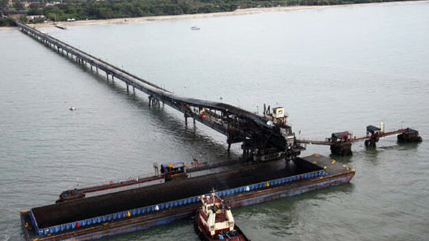 Drummond dispute suspension of shipping license