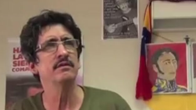 Venezuela releases FARC crooner to join Colombia peace talks