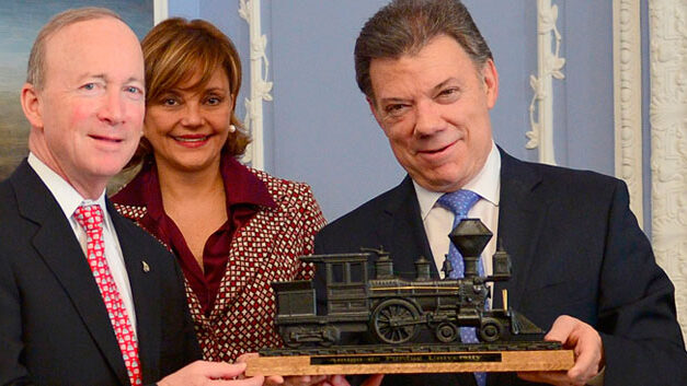 Colombia signs partnership with Purdue University