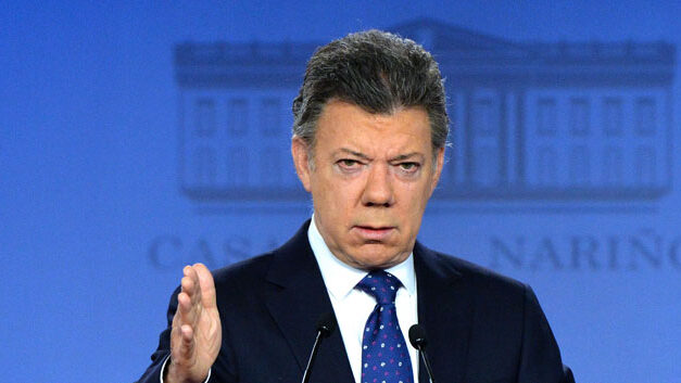 Court orders Santos to explain FARC political participation deal days before elections