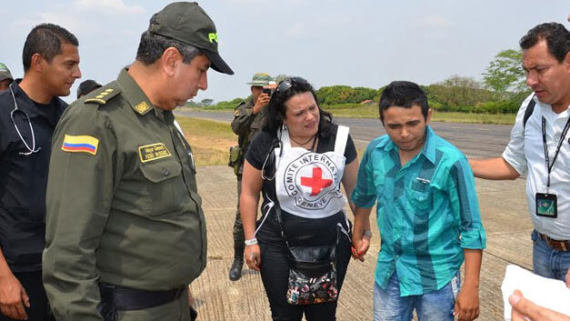 ELN releases police officer captured in northwestern Colombia
