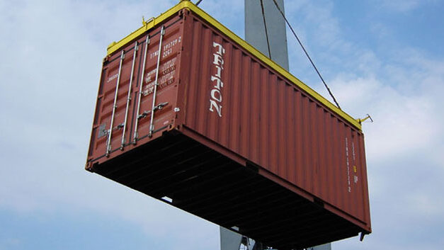 Canadian donation to drought victims stuck in Colombian port