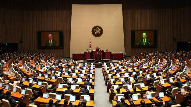 South Korean lawmakers ratify trade deal with Colombia