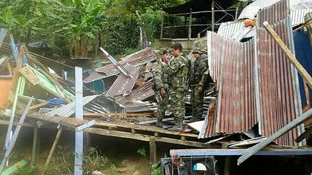 Explosion kills 4 in west Colombia