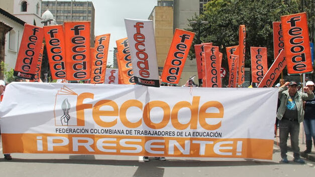 Colombia govt. and teachers hope to reach agreement, prevent strike