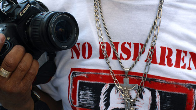 Colombia Foundation for Press Freedom issues warning to reporters