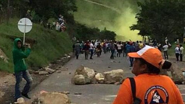 Rural protests turn violent in southwest Colombia