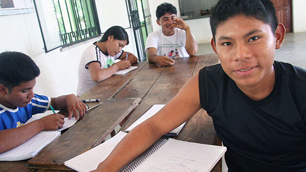 Colombia to spend $6.4M on higher education for indigenous students