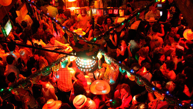 Bogota maintains extended opening hours for bars and clubs