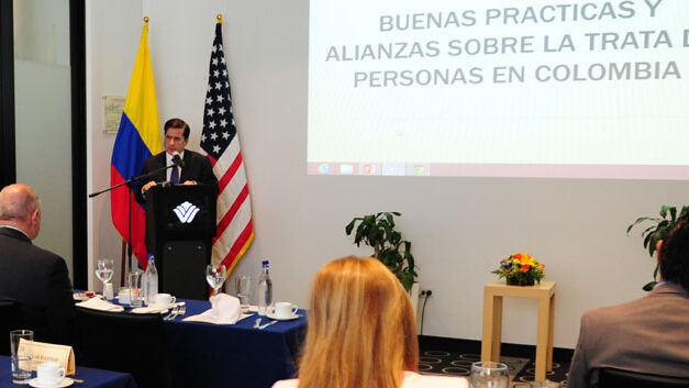 Colombia and US launch campaign to fight human trafficking