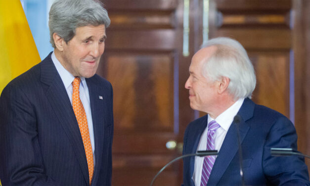 US names Bernard Aronson as envoy to Colombia peace process