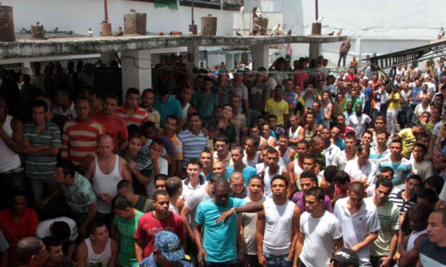 Colombia court gives government ultimatum to solve prison crisis