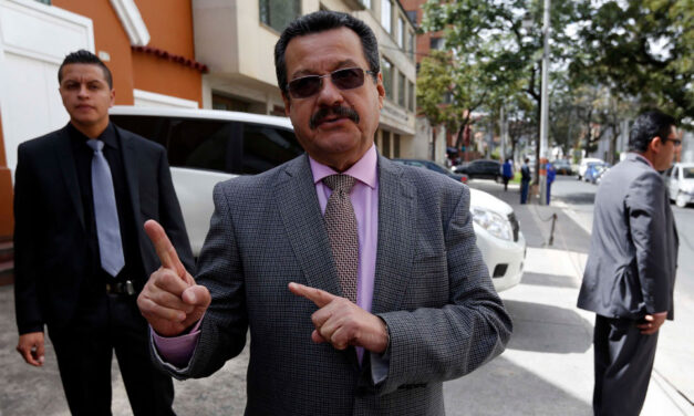 100 journalists in Colombia need bodyguards