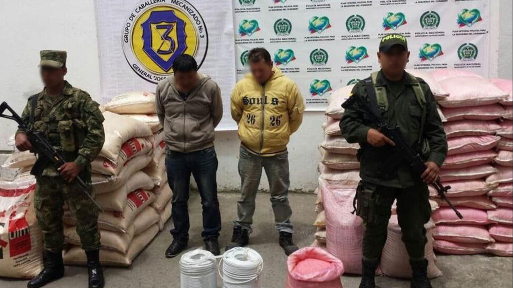 Colombia police seize 3 tons of explosives near Ecuadorean border