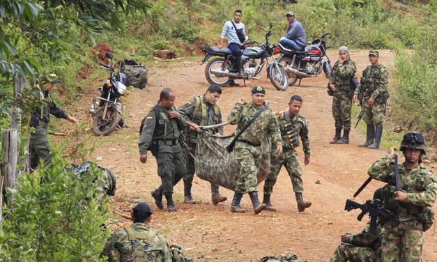 FARC attacks leave Buenaventura citizens without electricity