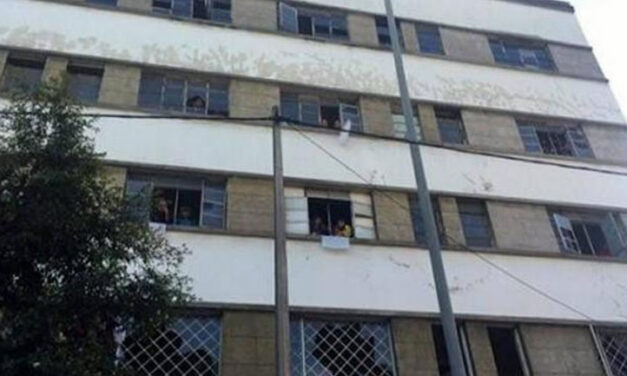 300 of Colombia’s displaced occupy abandoned building in Bogota