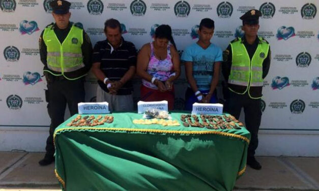 Colombia airport police arrests entire family of drug mules