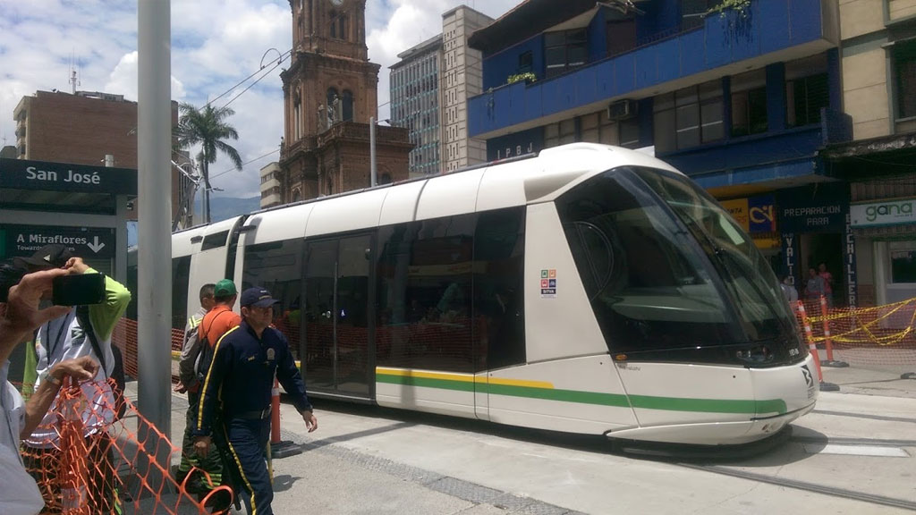 Medellin relaunches tram line after 64 years of absence