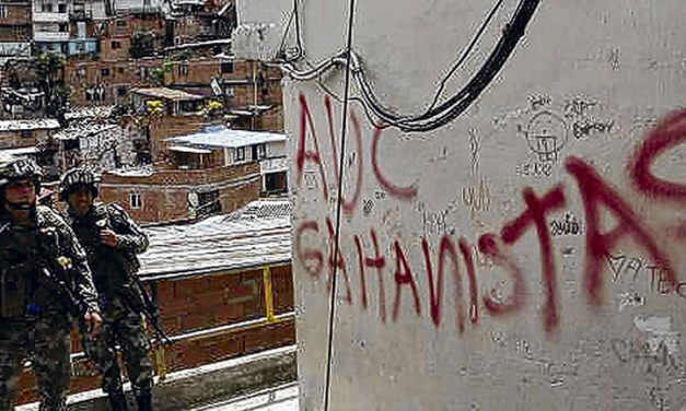 As FARC prepares to demobilize, neo-paramilitaries settle in rebel territory