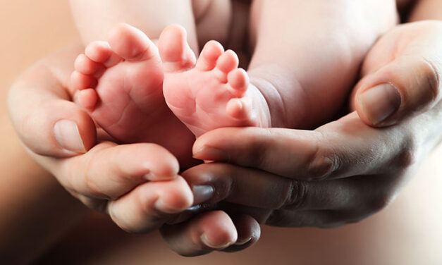 Baby girl becomes Colombia’s first child with two mothers