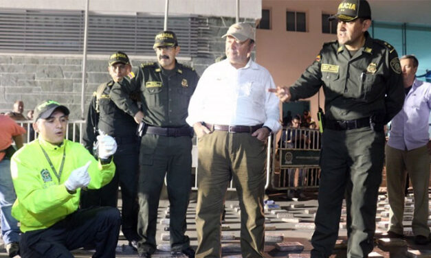 Colombia seizes 2 tons of cocaine in Cartagena