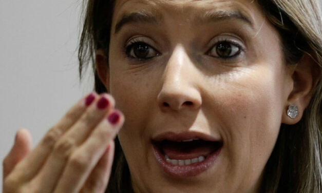 Fiance of director of Colombia’s child welfare agency arrested on wedding day