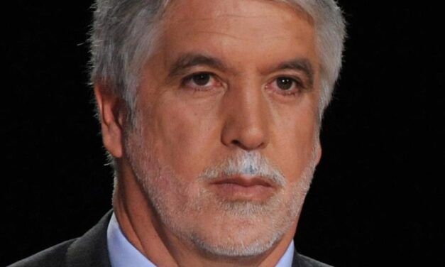 Bogota dislikes capitalist mayor even more than it disliked socialist mayor