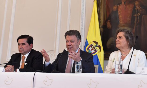 FARC to dissolve itself before Colombia votes on peace deal: Santos