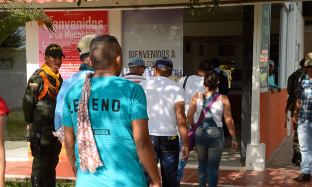 FARC guerrilla chiefs unite for final conference ahead of peace with Colombia government