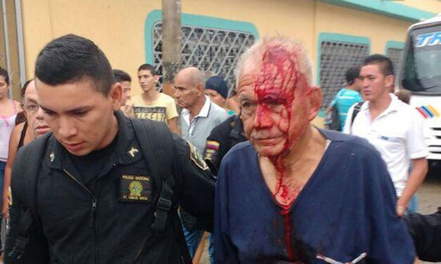 At least 13 injured in attack on police near Colombia-Venezuela border