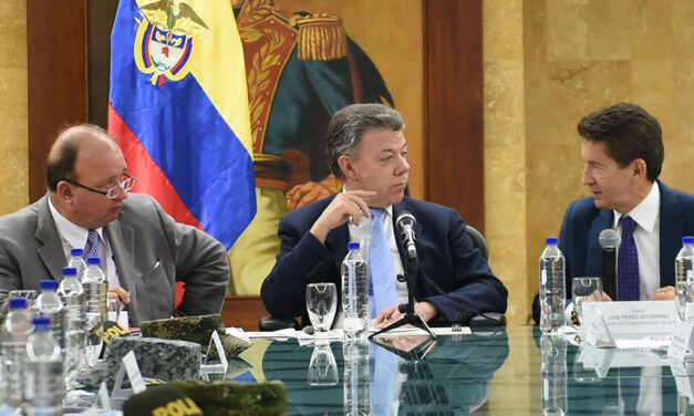 Santos ‘studying’ paramilitary successors’ request to take part in Colombia peace process