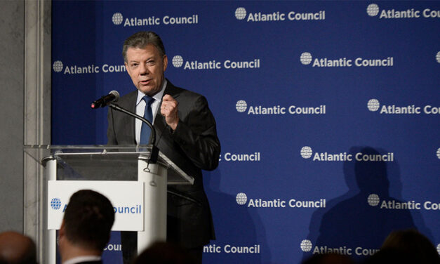Santos urges US to stop fixating on drugs and broaden transnational crime fight