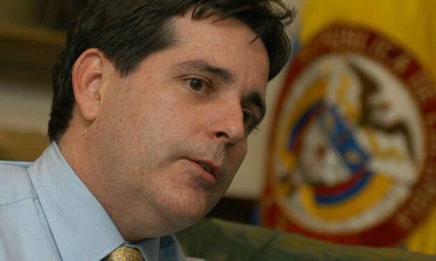 Uribe’s 1st intelligence chief convicted for setting up illegal wiretap operation