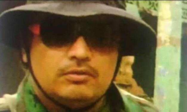 Colombia struggles with hero’s welcome for fallen warlord