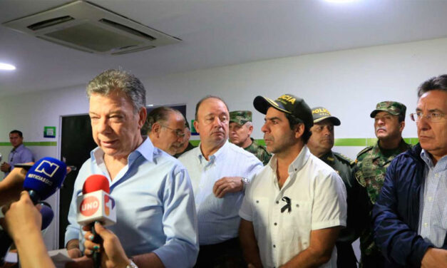 Santos suspends talks with ELN after deadly attacks in northern Colombia