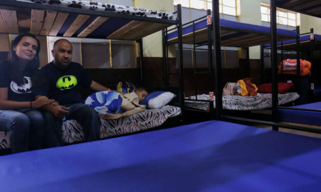 Colombia opens first shelter for legal migrants from Venezuela