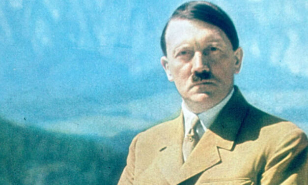 Medellin neo-nazis announce celebration of Hitler’s birthday