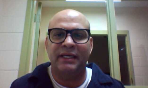 Demobilized paramilitary chief accuses top Colombia state officials of trying to derail peace