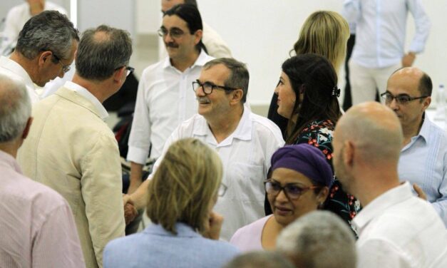 FARC congratulates Duque, urges talks to discuss Colombia’s peace process