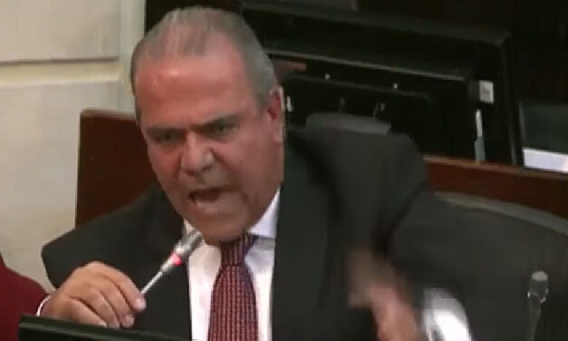 How the FARC and Uribe’s 1st drugs debate in Colombia’s Congress escalated