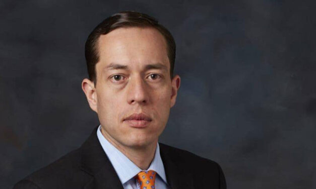 Duque criticized after appointing close friend as Colombia’s industry watchdog