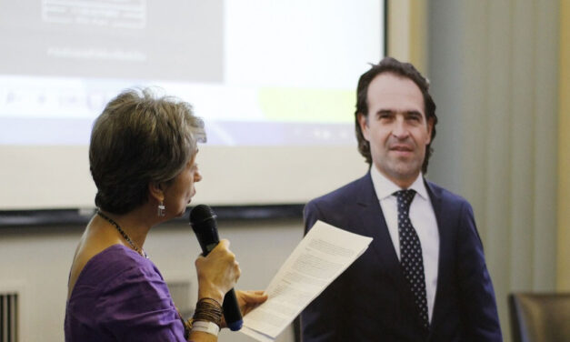 Medellin experiencing humanitarian crisis, social organizations tell absent mayor