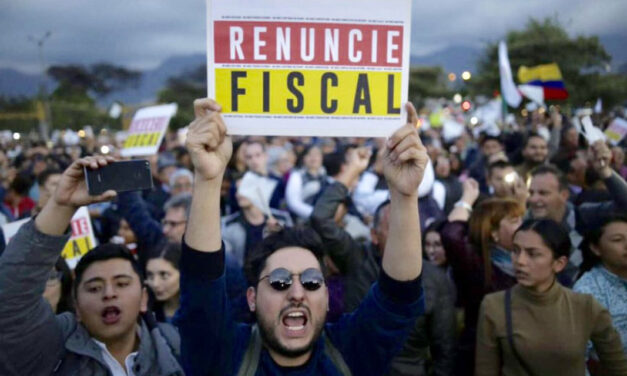 Renewed protests and legal demands seek to oust Colombia’s controversial chief prosecutor