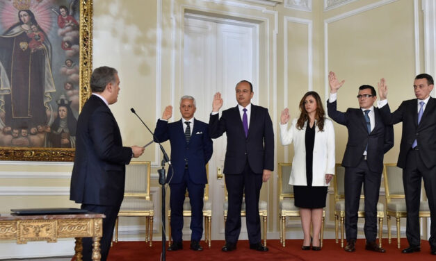 Magistrate investigating Uribe never told Supreme Court she worked for his defense attorney: report