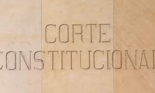 Colombia’s constitutional court believes phones and offices are bugged
