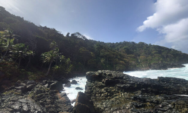 Government inaction spurs locals in northeast Colombia to step up aid to migrants