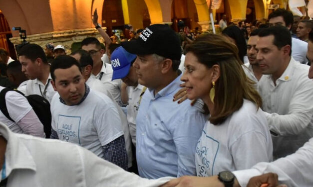 President expelled from march in support of Colombia’s human rights defenders