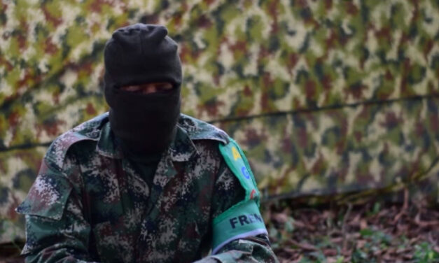 Colombia’s government responsible for FARC split: paramilitaries